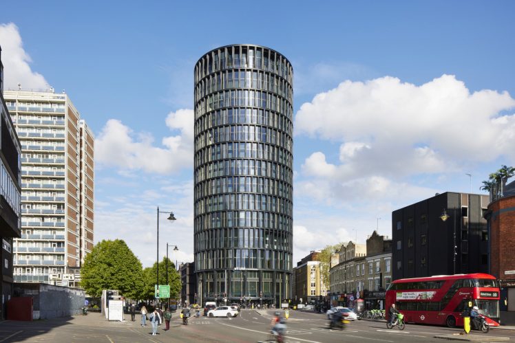 01_artotelLondonHoxton_cJackHobhouse_LRcrop-748x499.jpg